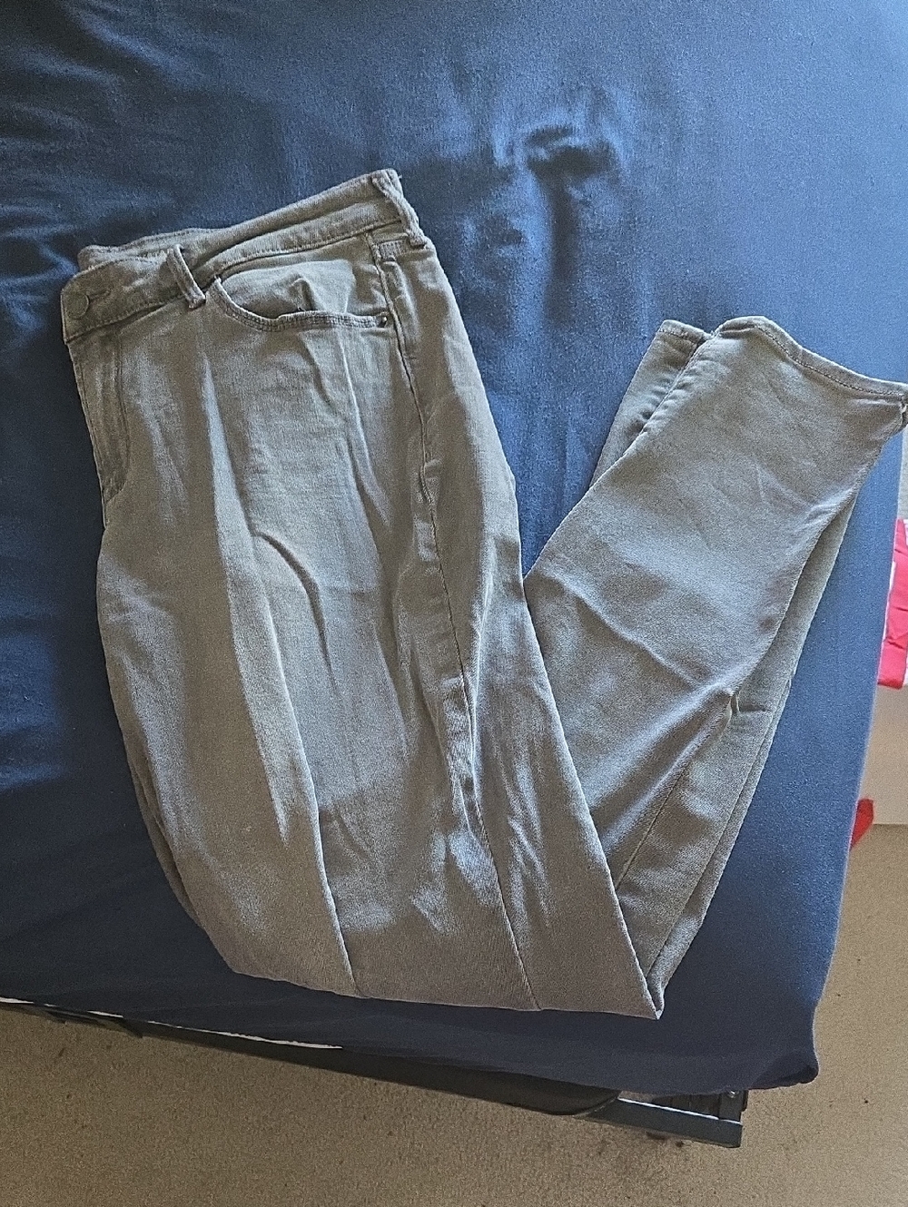 Old Navy Grey Rockstar Skinny Jeans